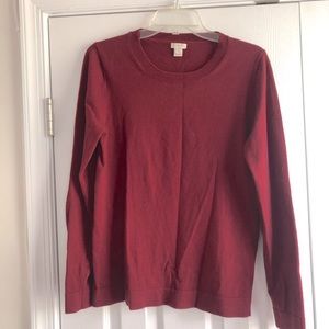Women’s crew neck sweater